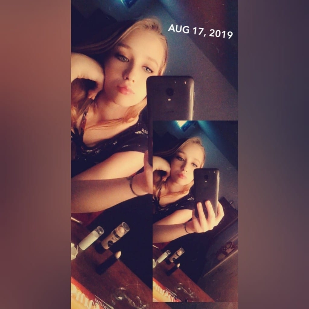 Meet your Posher, Makayla